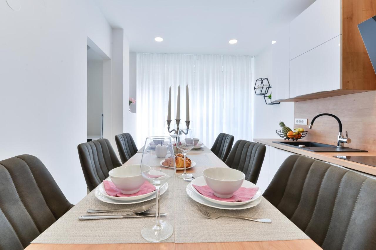 Zara Lumina Apartment Luaran gambar